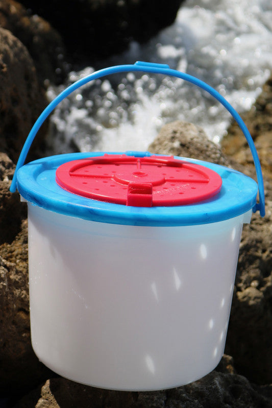 4qt Bait Bucket